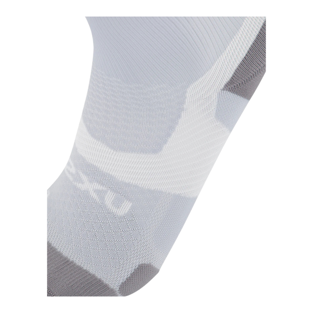 2XU-Vectr-Light-Cushion-Crew-Socks-mist-close
