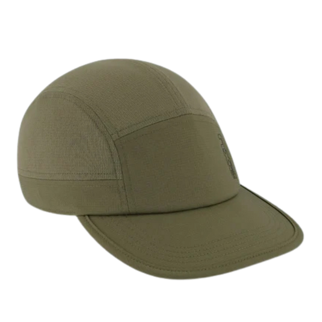 2XU-Light-Speed-Cap-HunterGreen-BlackReflective-side