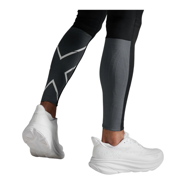 2XU-Mens-Light-Speed-React-Comp-Tights-Black-White-close