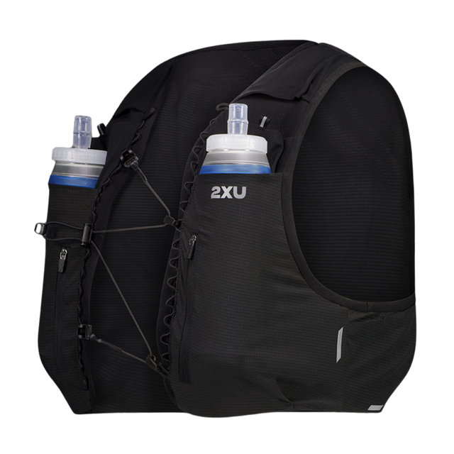 2XU - Run Hydration Vest - Black/Silver Reflective - Angle