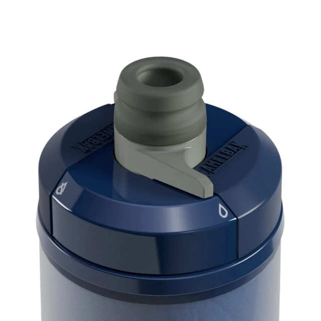 CamelBak-Podium-chill-Bike-700ml-mercury-sea-close-turn