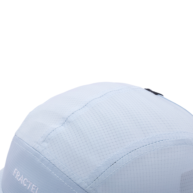 Fractel-E-Series-Cap-coast-close-far