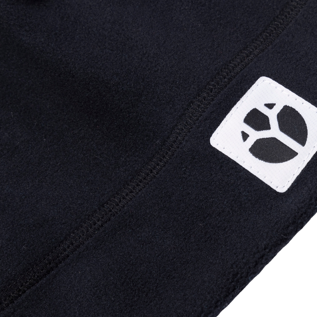 Fractel-Running-Beanie-jet-close-front