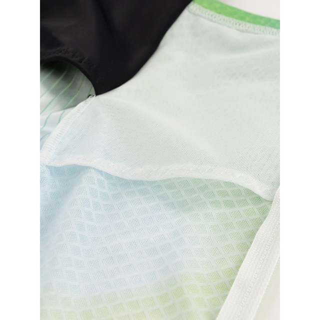 PURPOSE-Borealis-Hypermesh-PRO_ae-TriSuit-Green-Amethyst-pocket