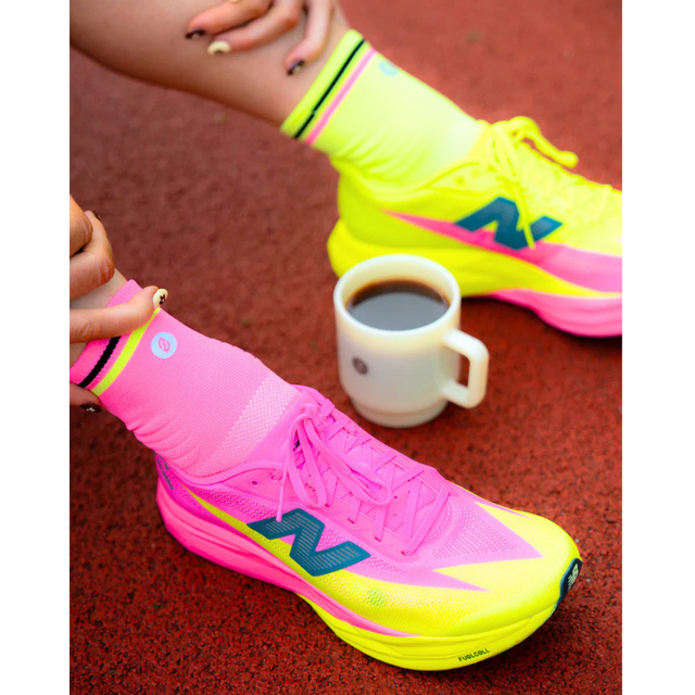 SHYU-Racing-Socks-rhubarb-custard-black-real