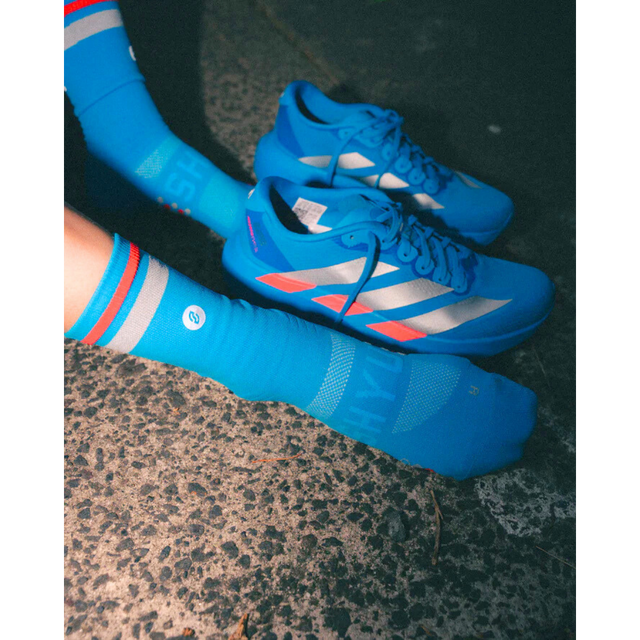 SHYU-Racing-Socks-sapphire-chrome-red-real