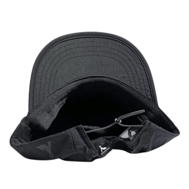 VÅGA - Pacer Cap - Black - Aid Station