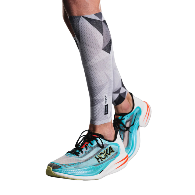 fusion-tempo-calf-sleeve-carbon