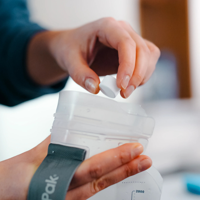 HydraPak - Bottle Bright Cleaning Tablets - 12pk (Lifestyle2)