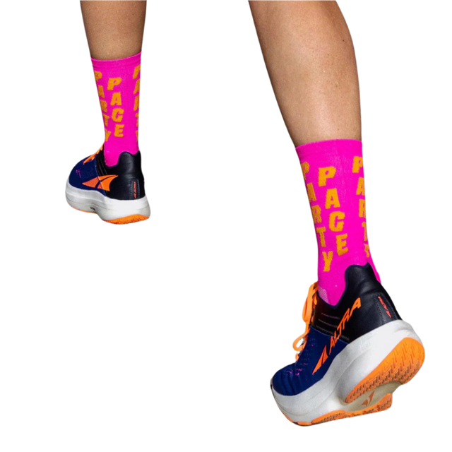 RNNR - Marathon Crew Sock - Party Pace - Lifestyle2